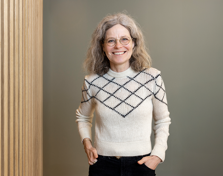 Dr Ulrike Falk
